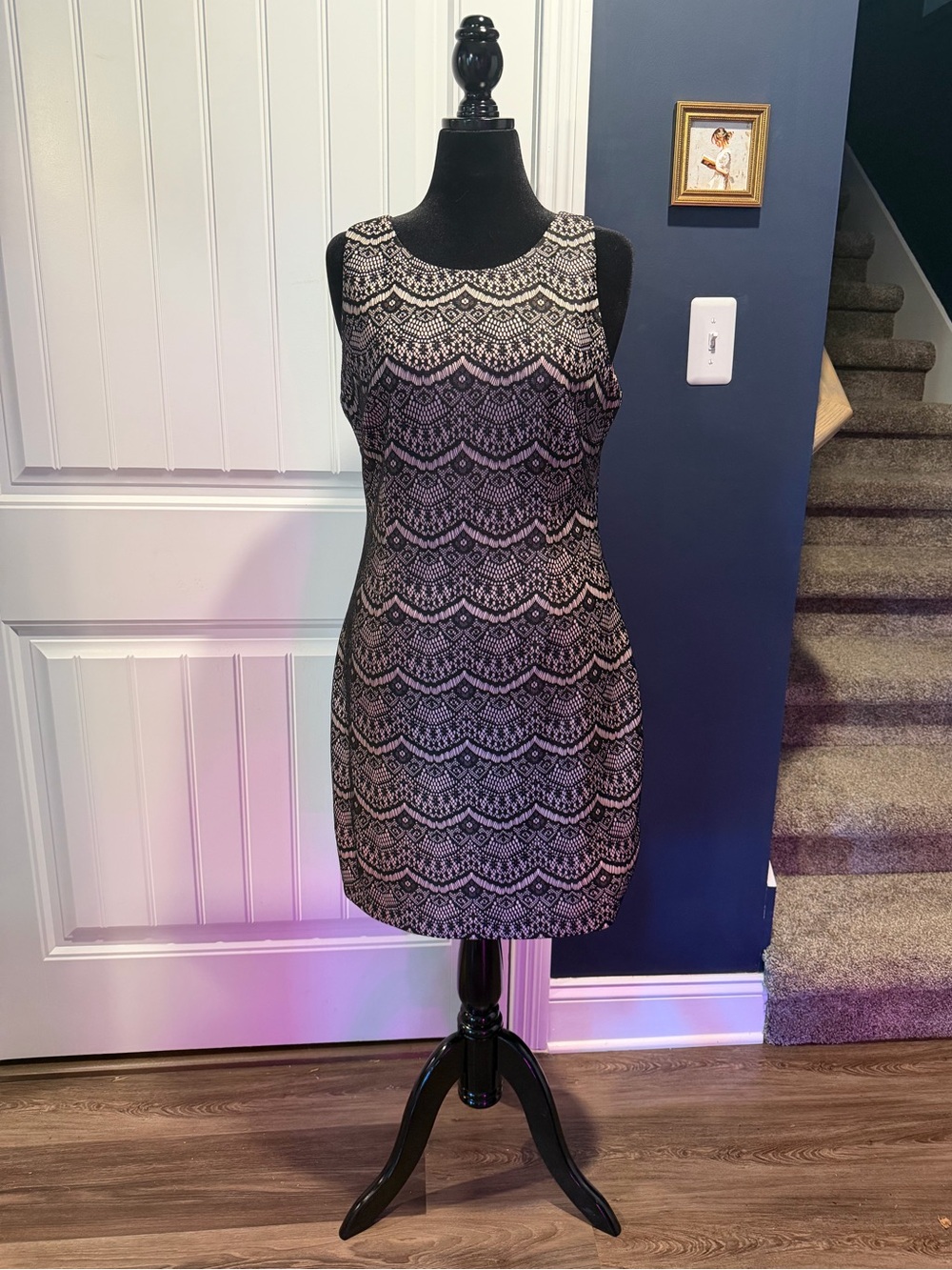 Guess Black Lace-Overlay, tee-length Dress